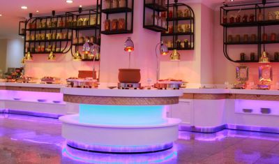 Imagine pentru Grand Pasa Hotel 5* valabile pentru Litoral 2025