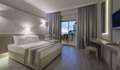 Imagine pentru Grand Ring Hotel 5* valabile pentru Litoral 2025