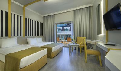 Imagine pentru Grand Ring Hotel 5* valabile pentru Litoral 2025