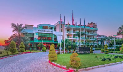 Imagine pentru Grand Ring Hotel 5* valabile pentru Litoral 2025