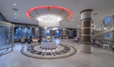 Imagine pentru Grand Ring Hotel 5* valabile pentru Litoral 2025