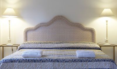 Imagine pentru Grecotel Plaza Beach House 4* valabile pentru Litoral 2025