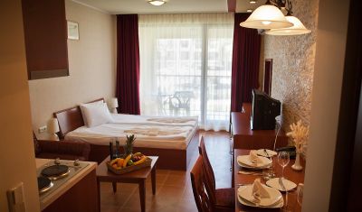 Imagine pentru Green Life Apartments Sozopol 3* valabile pentru Litoral 2025