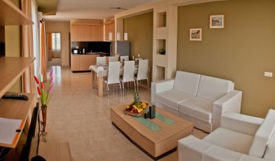 Imagine pentru Green Life Apartments Sozopol 3* valabile pentru Litoral 2025
