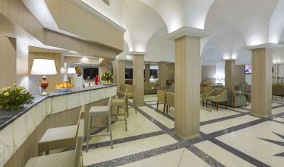Imagine pentru Hari Club Beach Resort 4* valabile pentru Litoral 2025