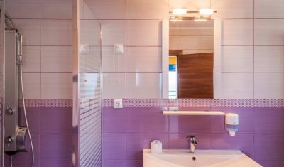 Imagine pentru Haven Beach Boutique Hotel 4* valabile pentru Litoral 2025