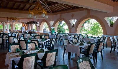 Imagine pentru Holiday Village 4* valabile pentru Litoral 2025