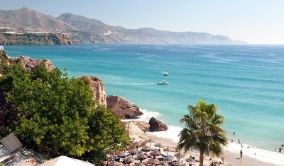 Imagine pentru Hotel 4* valabile pentru Litoral 2025