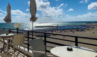 Imagine pentru Hotel Acapulco 3* valabile pentru Litoral 2025
