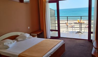 Imagine pentru Hotel Acapulco 3* valabile pentru Litoral 2025