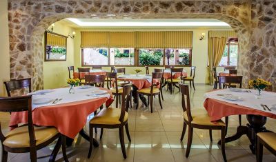 Imagine pentru Hotel Adelais 3* valabile pentru Litoral 2025