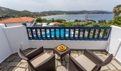 Imagine pentru Hotel Agionissi Resort 4* valabile pentru Litoral 2025