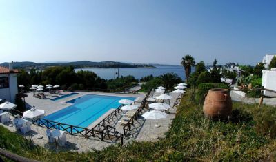 Imagine pentru Hotel Agionissi Resort 4* valabile pentru Litoral 2025