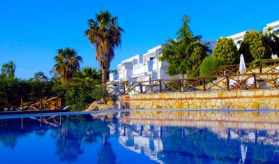Imagine pentru Hotel Agionissi Resort 4* valabile pentru Litoral 2025