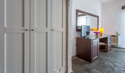 Imagine pentru Hotel Agionissi Resort 4* valabile pentru Litoral 2025