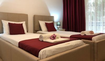 Imagine pentru Hotel Agora 3* valabile pentru Litoral 2025