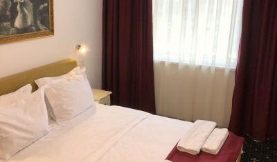 Imagine pentru Hotel Agora 3* valabile pentru Litoral 2025