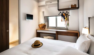 Imagine pentru Hotel Akrathos Beach 4* valabile pentru Litoral 2025