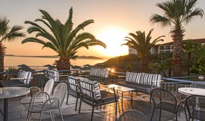 Imagine pentru Hotel Akrathos Beach 4* valabile pentru Litoral 2025
