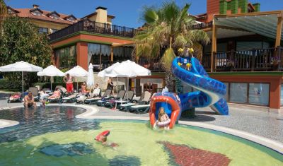 Imagine pentru Hotel Alba Resort 5* valabile pentru Litoral 2025