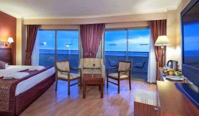 Imagine pentru Hotel Alba Royal 5*(Adults Only 16+) valabile pentru Litoral 2025