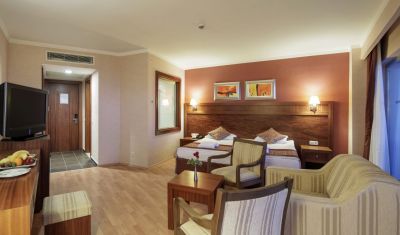 Imagine pentru Hotel Alba Royal 5*(Adults Only 16+) valabile pentru Litoral 2025