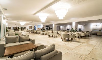 Imagine pentru Hotel Alexandros Palace & Suites 5* valabile pentru Litoral 2025