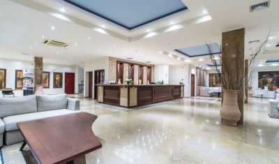 Imagine pentru Hotel Alexandros Palace & Suites 5* valabile pentru Litoral 2025
