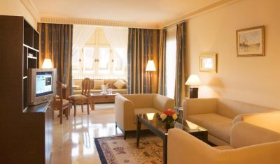 Imagine pentru Hotel Alhambra Thalasso 5*  valabile pentru Litoral 2025