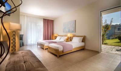 Imagine pentru Hotel Alkion 4* valabile pentru Litoral 2025