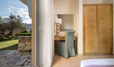 Imagine pentru Hotel Alkion 4* valabile pentru Litoral 2025