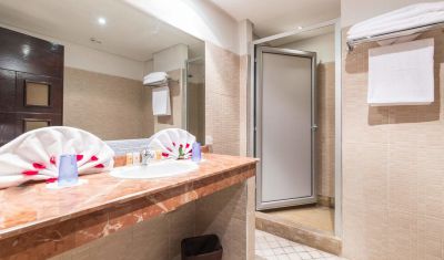 Imagine pentru Hotel Almas 3* valabile pentru Litoral 2025