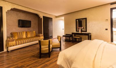 Imagine pentru Hotel Almas 3* valabile pentru Litoral 2025