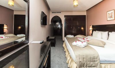 Imagine pentru Hotel Almas 3* valabile pentru Litoral 2025