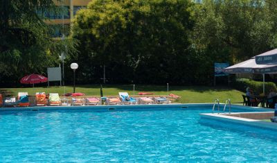 Imagine pentru Hotel Ambassador 3* valabile pentru Litoral 2025