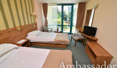 Imagine pentru Hotel Ambassador 3* valabile pentru Litoral 2025