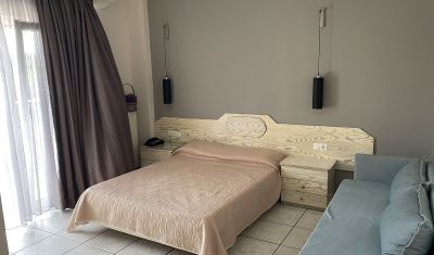 Imagine pentru Hotel Anais 3*  valabile pentru Litoral 2025