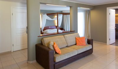 Imagine pentru Hotel Anais 3*  valabile pentru Litoral 2025
