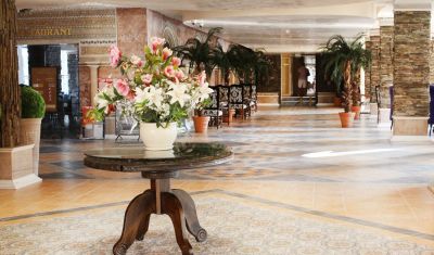 Imagine pentru Hotel Andalusia Beach 3* valabile pentru Litoral 2025