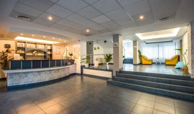 Imagine pentru Hotel Apollo Mamaia 3*  valabile pentru Litoral 2025