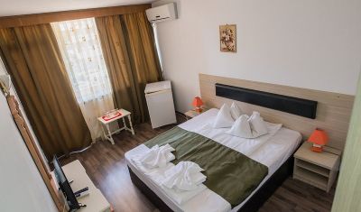 Imagine pentru Hotel Apollo Neptun 3* valabile pentru Litoral 2025