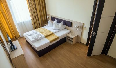 Imagine pentru Hotel Apollo Neptun 3* valabile pentru Litoral 2025