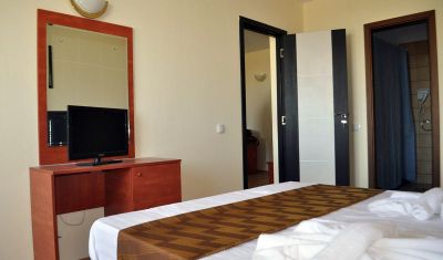 Imagine pentru Hotel Apollo Neptun 3* valabile pentru Litoral 2025