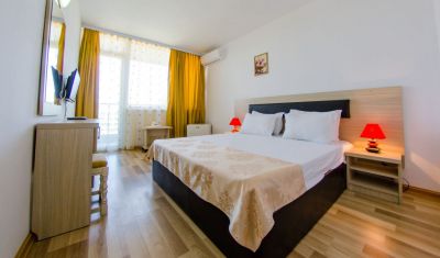 Imagine pentru Hotel Apollo Neptun 3* valabile pentru Litoral 2025