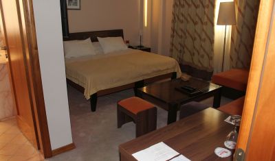 Imagine pentru Hotel Aragosta 4* valabile pentru Litoral 2025