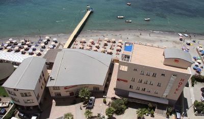Imagine pentru Hotel Aragosta 4* valabile pentru Litoral 2025