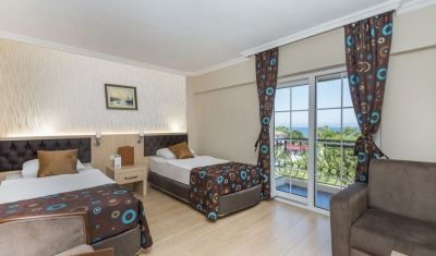 Imagine pentru Hotel Asdem Park 4*  valabile pentru Litoral 2025