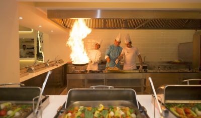 Imagine pentru Hotel Asdem Park 4*  valabile pentru Litoral 2025
