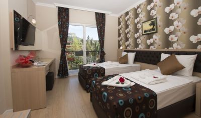 Imagine pentru Hotel Asdem Park 4*  valabile pentru Litoral 2025
