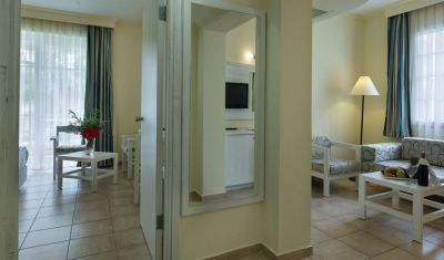 Imagine pentru Hotel Asteria Family Resort Side 5*  valabile pentru Litoral 2025